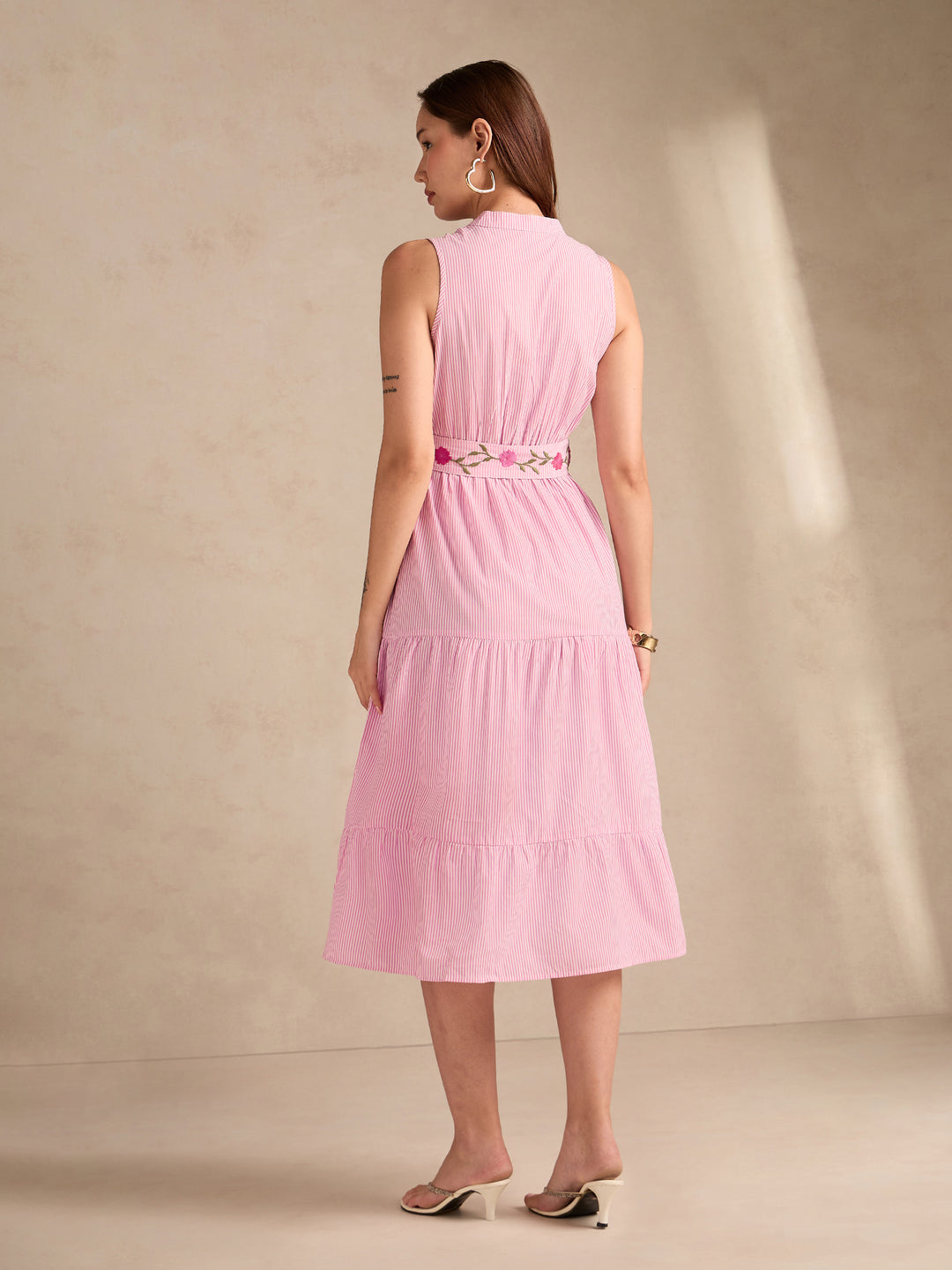 Pink Flared Sleeveless Midi Dress