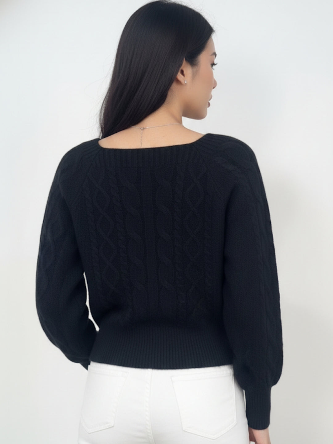 Black Full Sleeve Round Neck Sweater