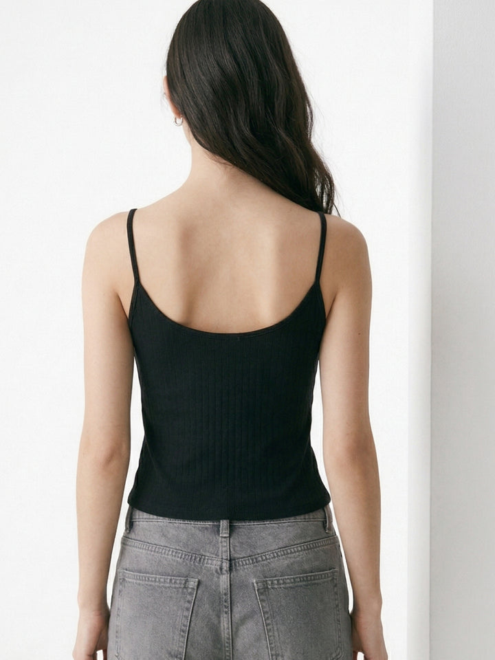 Black Spaghetti Strap Fitted Solid Camisoles