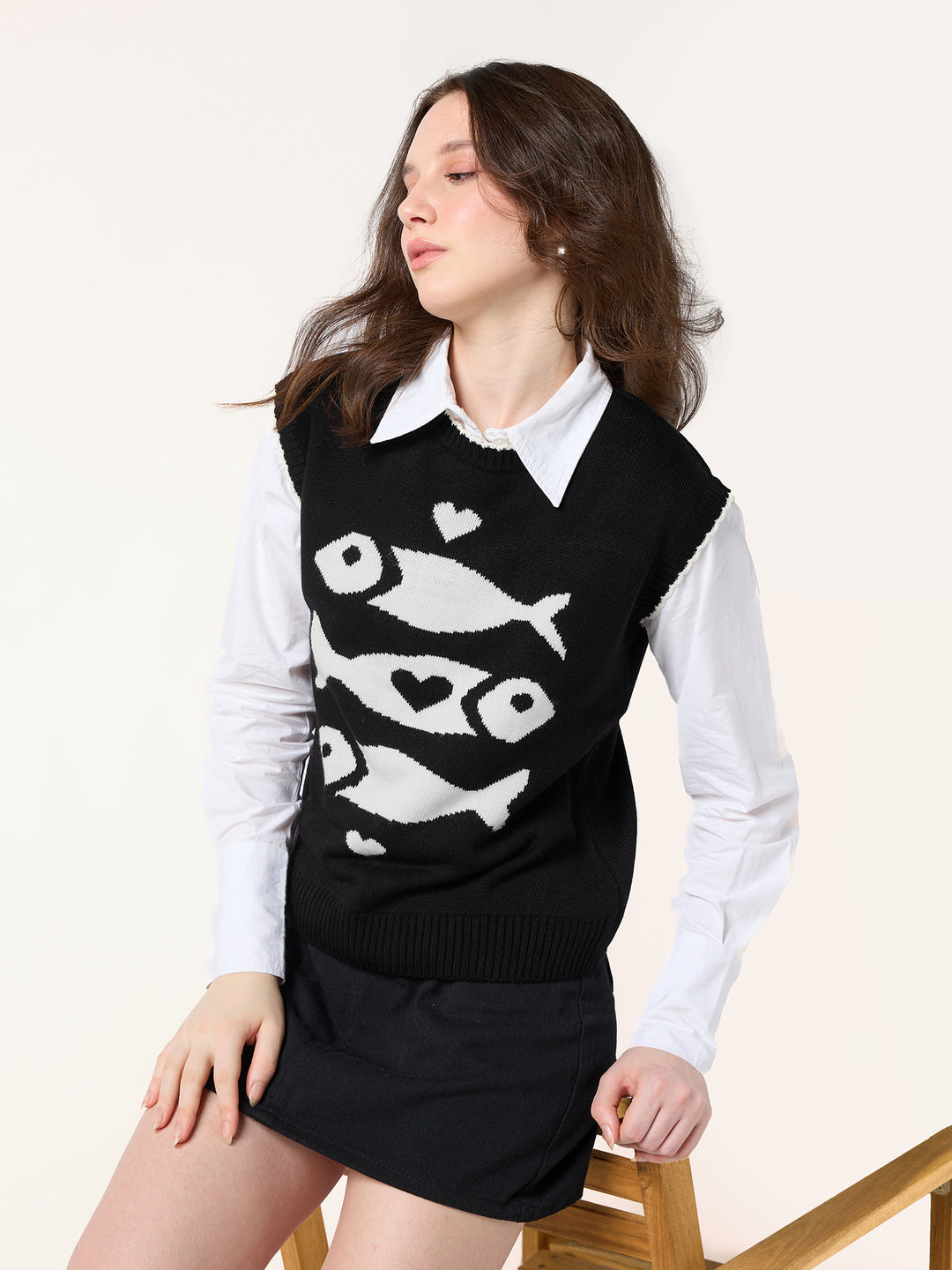 Black Sleeveless Contrast Rib Sweater