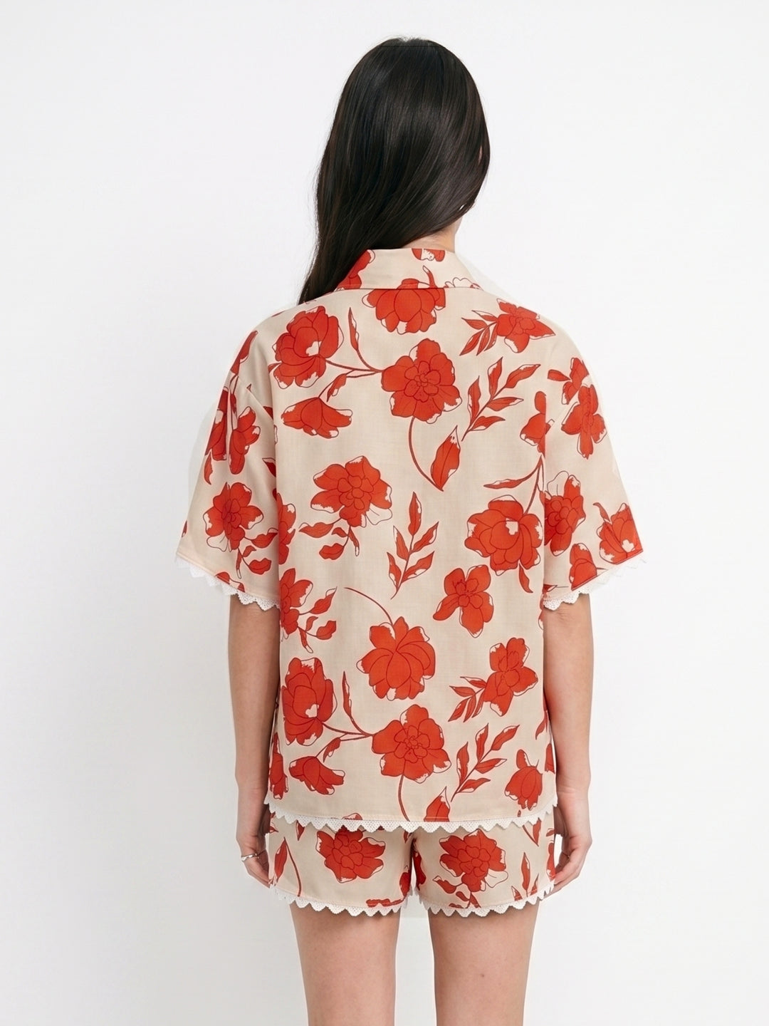 Off White Printed Scallop Edge Shirt And Shorts Set