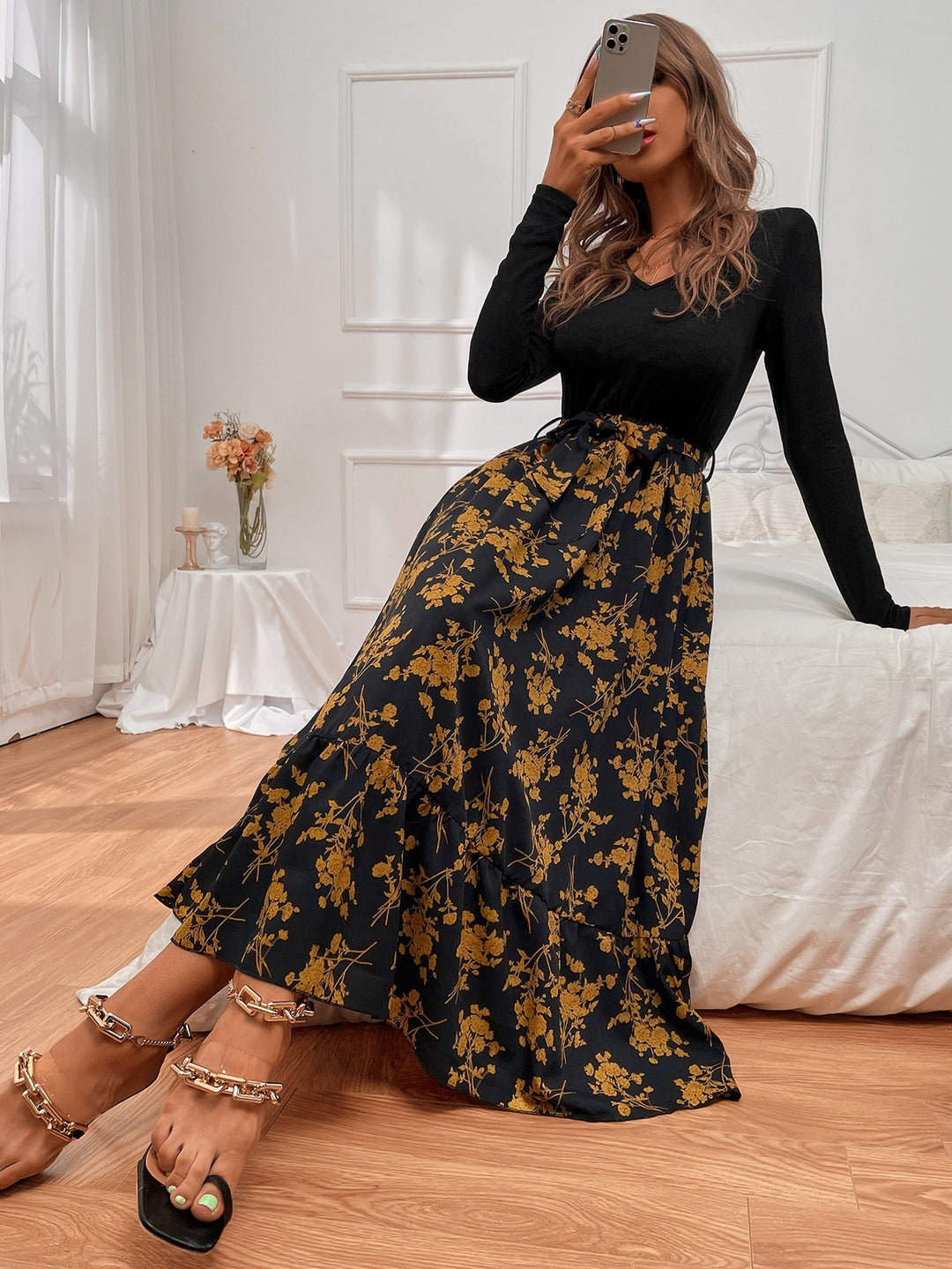 Black Full Sleeved Contrast Midi Dress