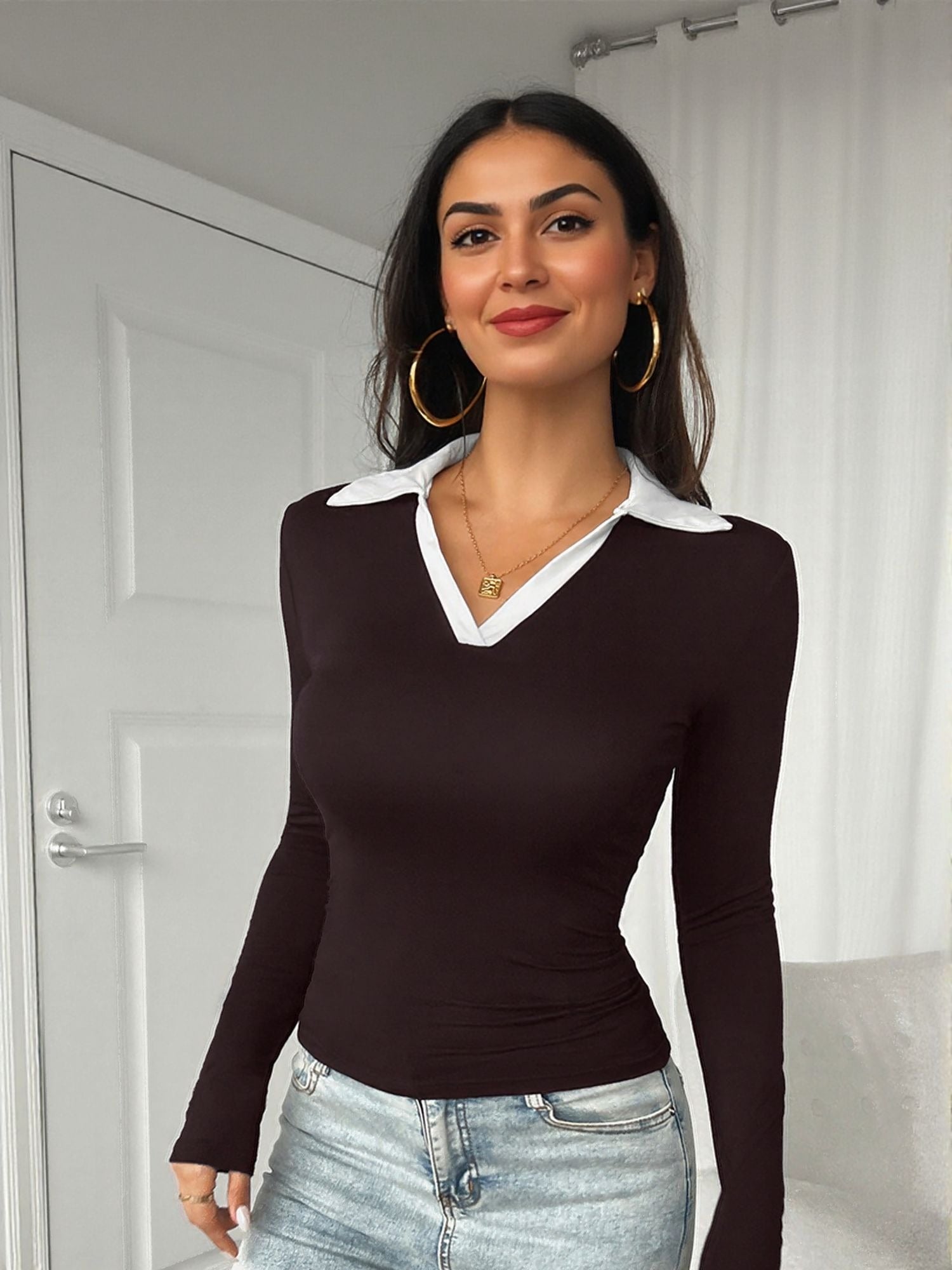 Brown Fitted Knit Top With Contrast Collar