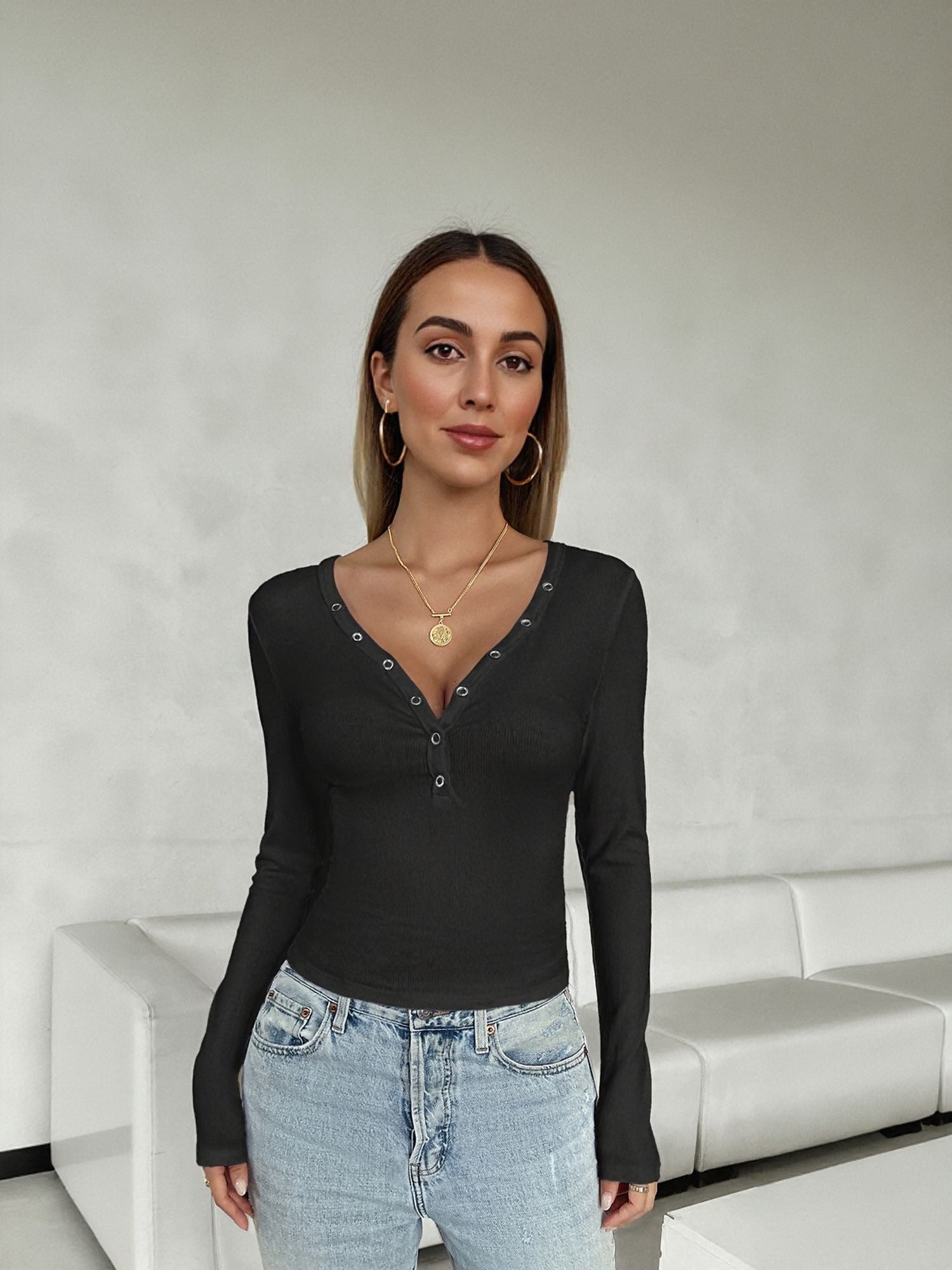 Black Fitted V Neck Ribknit Top