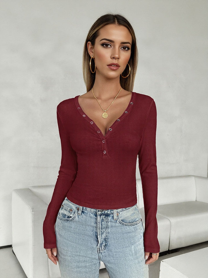 Wine Fitted V Neck Ribknit Top