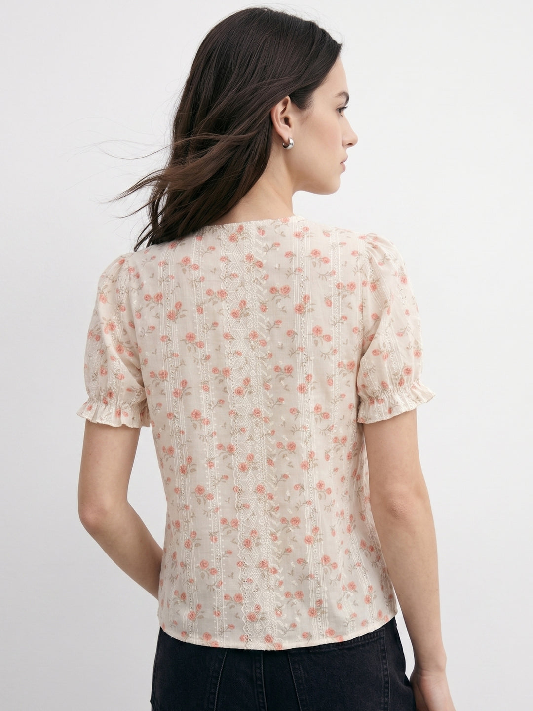 Off White Printed Puff Sleeved Top With Lace Inserts On The Neck