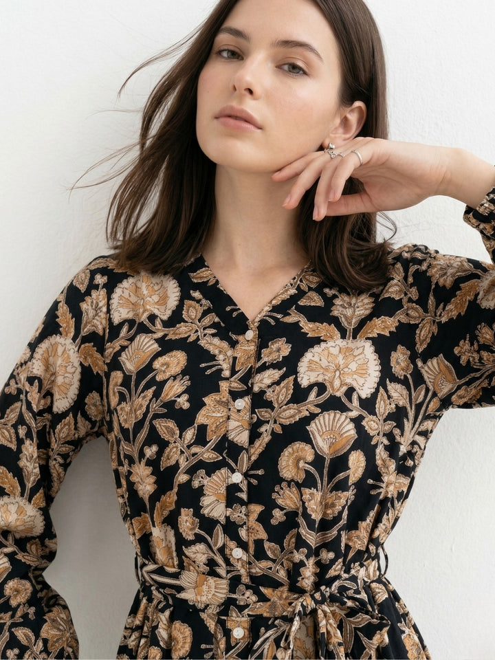 Black V Neck Printed Tier Dress With Belt