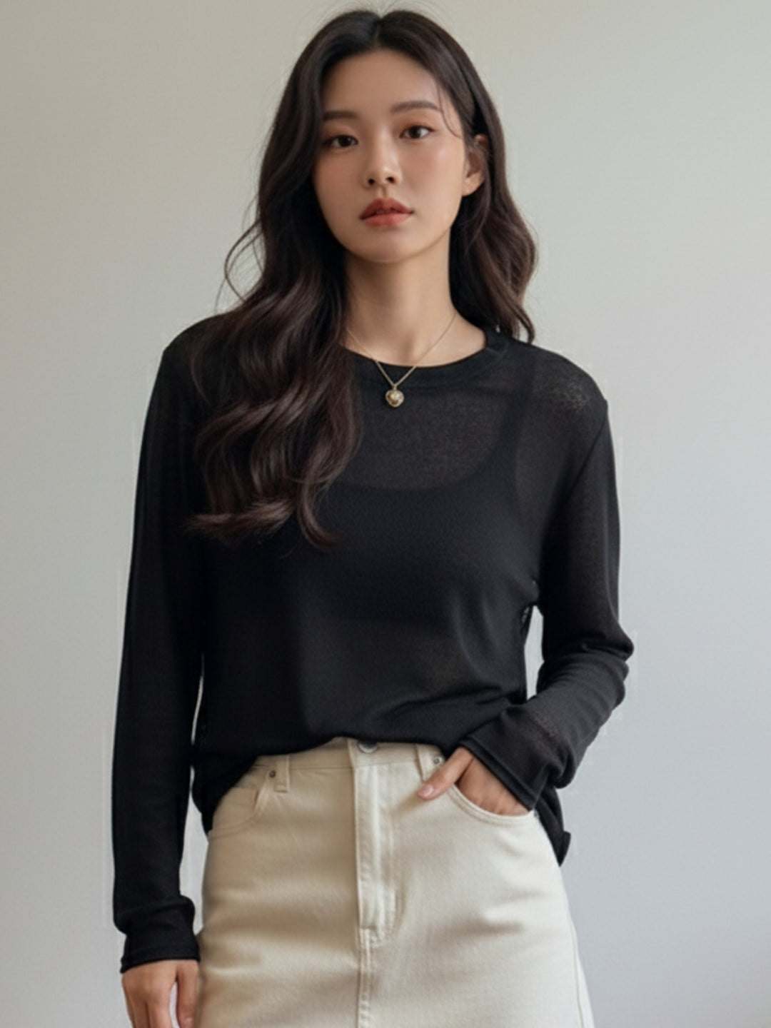 Black Crew Neck Full Sleeve Fine Knit Top