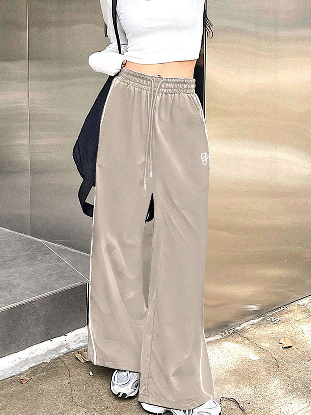 Khaki Side Contrast Piping Sweatpants