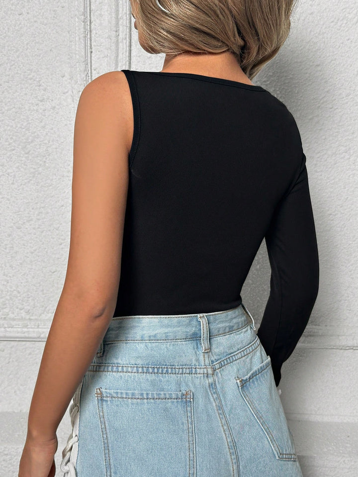 Black One Full Sleeve Metal Buckle Top