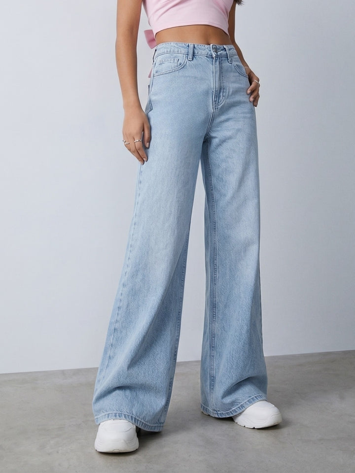 Light Blue Wide Leg Jeans With Bow Embroidery At Back Pocket