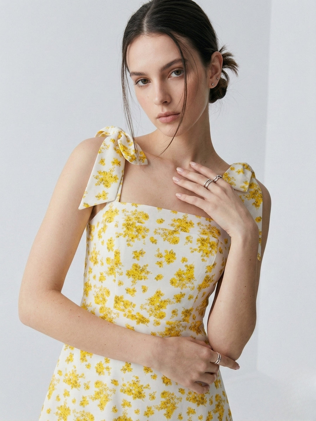 Yellow Shoulder Tie-Up Waist Fitted Dress