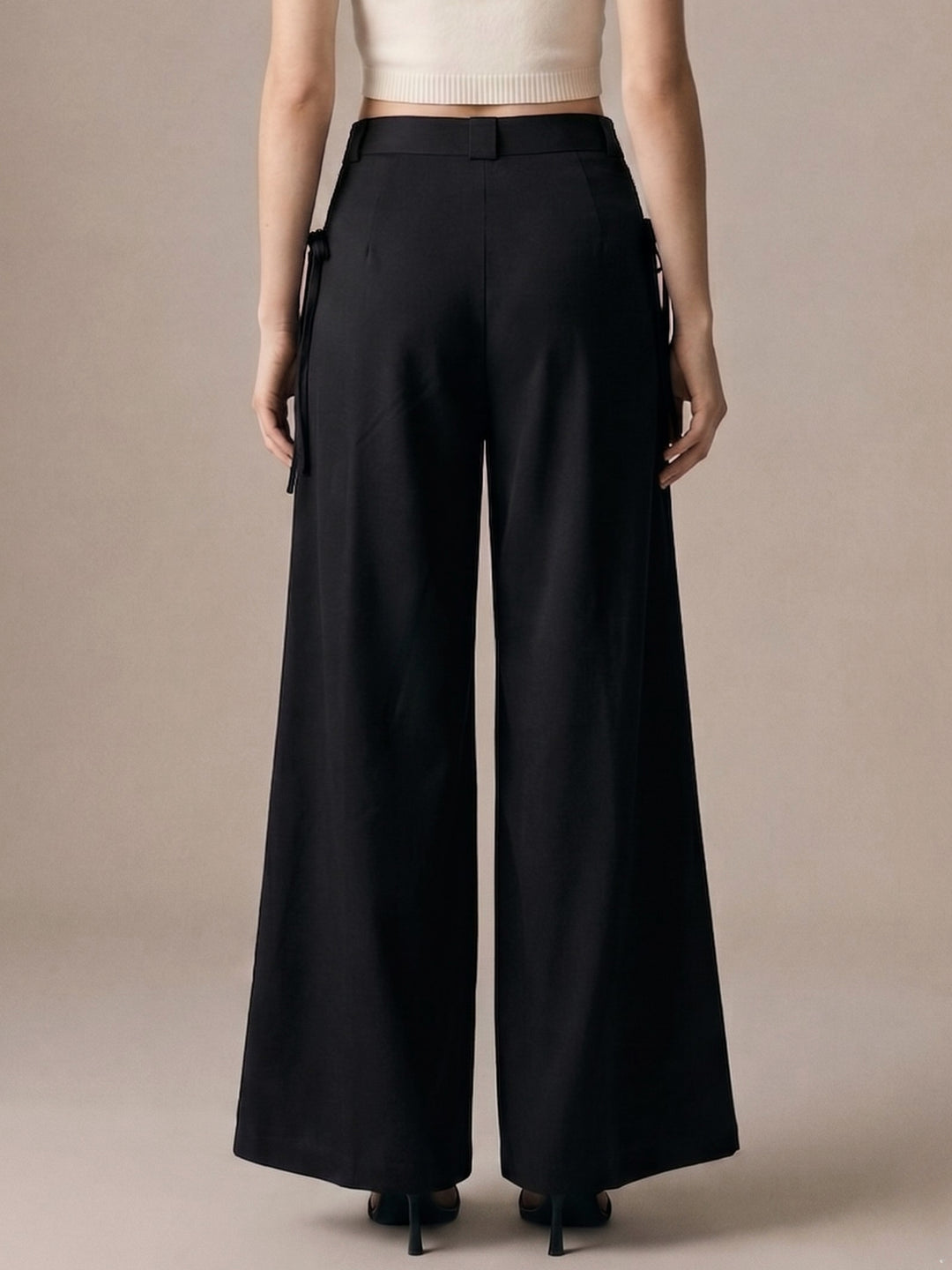 Black High-Waist Wide-Leg Baggie Pleated Trouser