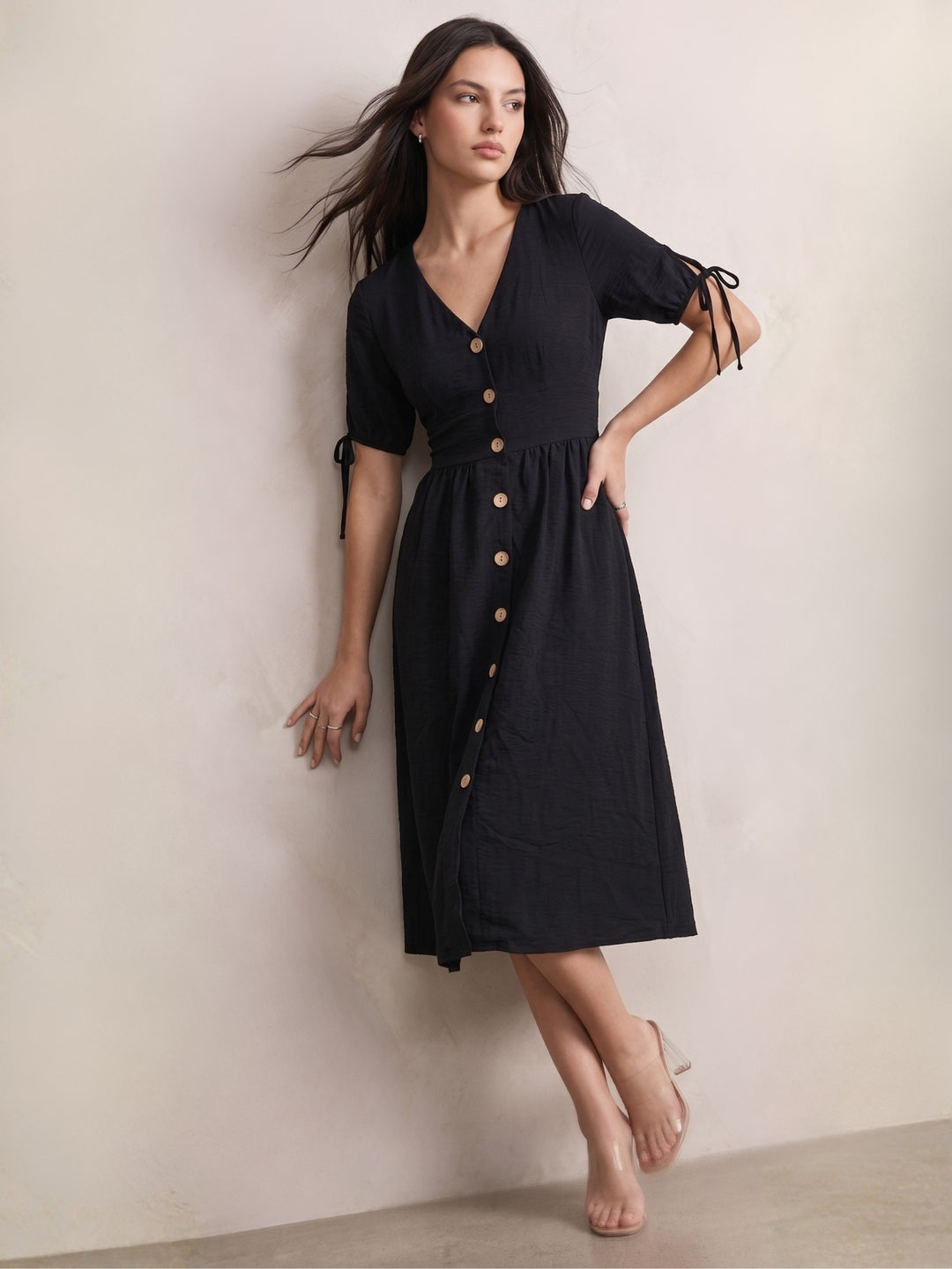 Black Short Sleeve Tie-Up Front Buttoned Dress