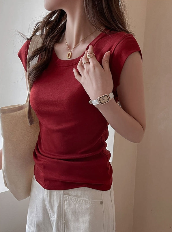 Red Round Neck Solid T-Shirt