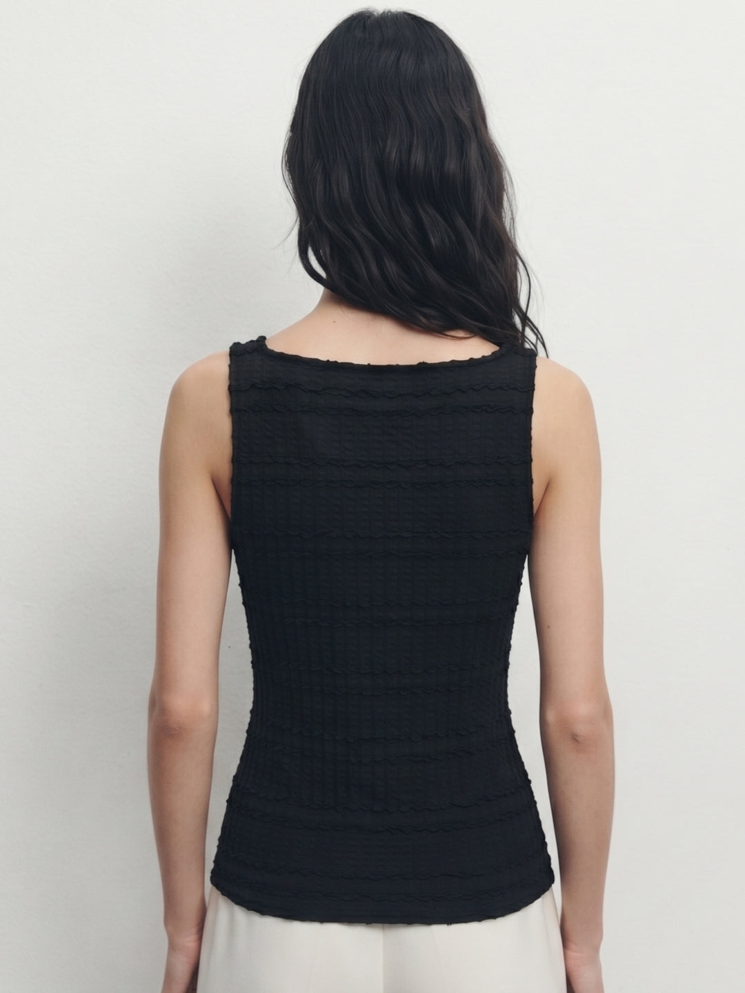 Black Sleeveless Front Buttoned Textured Vest
