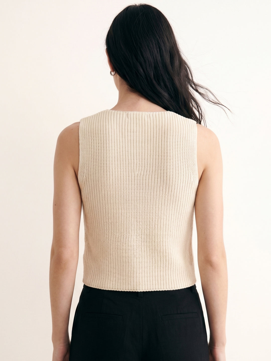 Cream Sleeveless Front Buttoned Crochet Tank