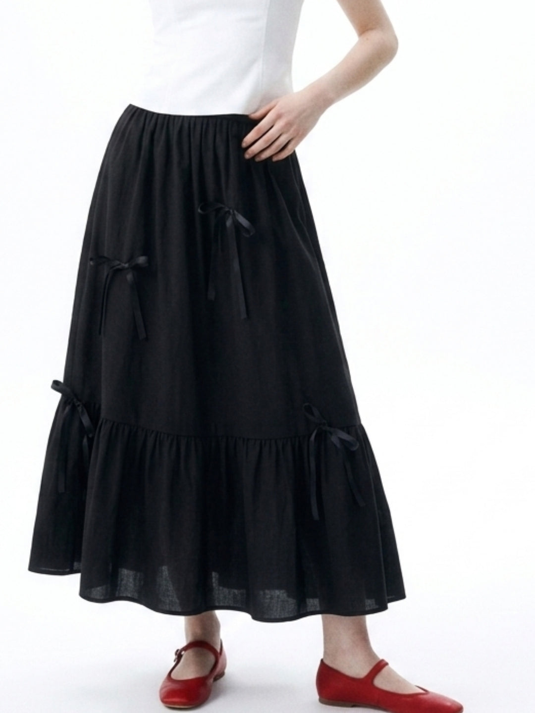 Black Flared Skirt With Bow