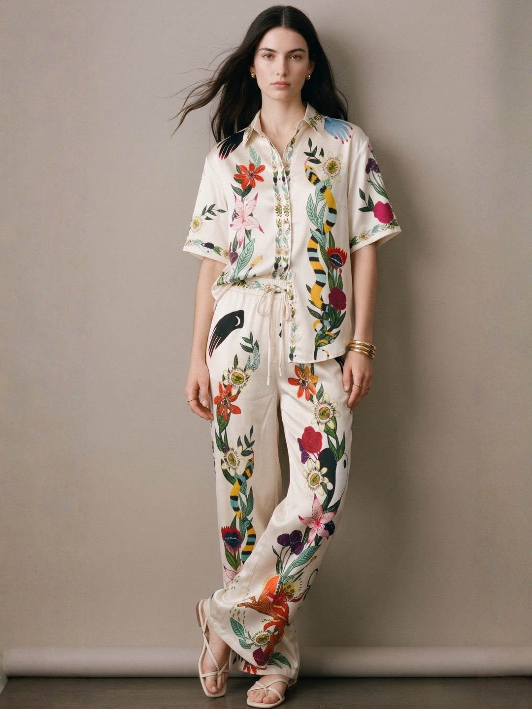 Off White Short Sleeve Printed Shirt And Pant Set