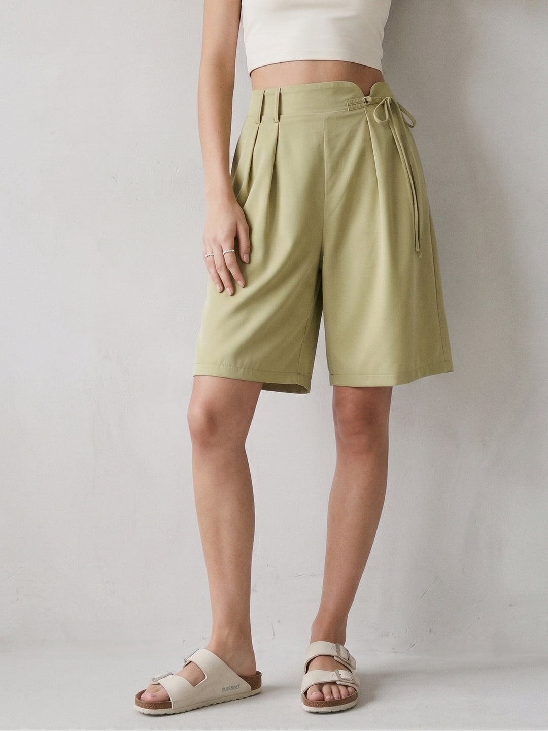 Green High Waist Pleated Shorts