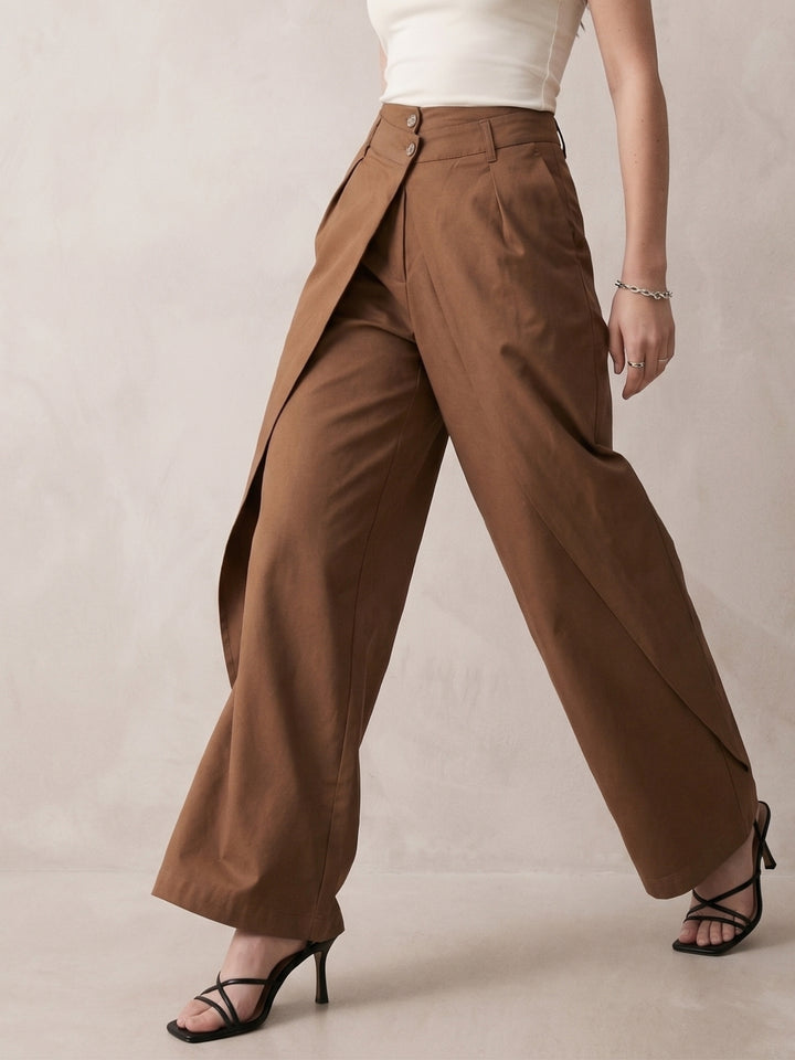 Brown Highwaist Buttoned Wide Leg Pleated Trouser