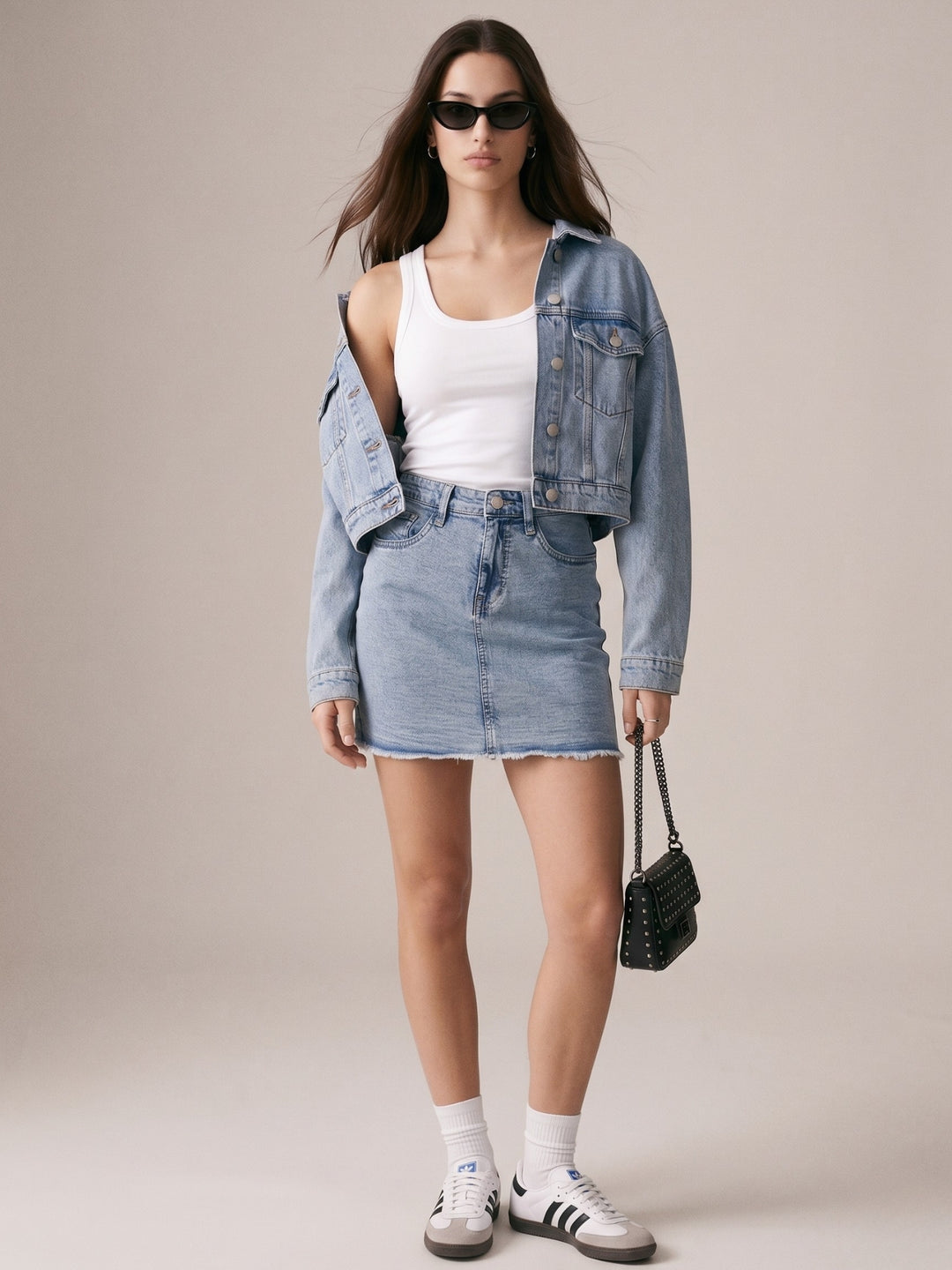 Light Blue Fitted Mini Denim Skirt With Freyed Hem