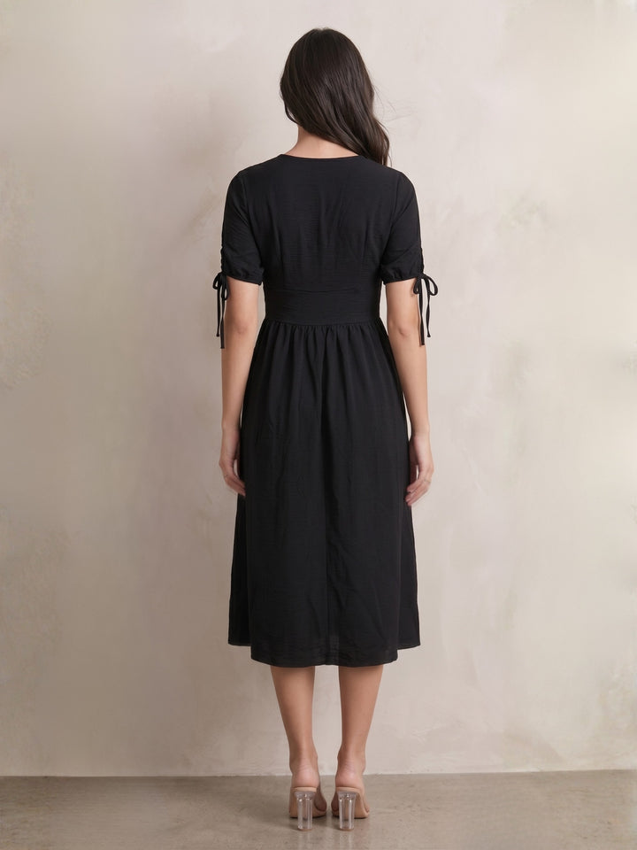 Black Short Sleeve Tie-Up Front Buttoned Dress