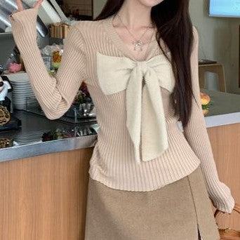 Brown Flat Knit With Bow Top