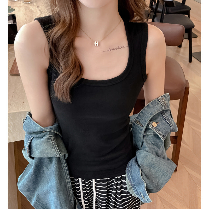 Black Scoop Neck Tank Top