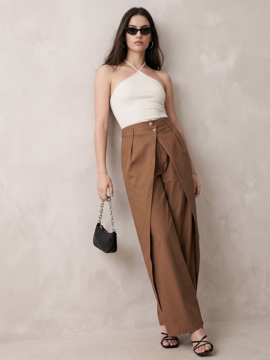 Brown Highwaist Buttoned Wide Leg Pleated Trouser
