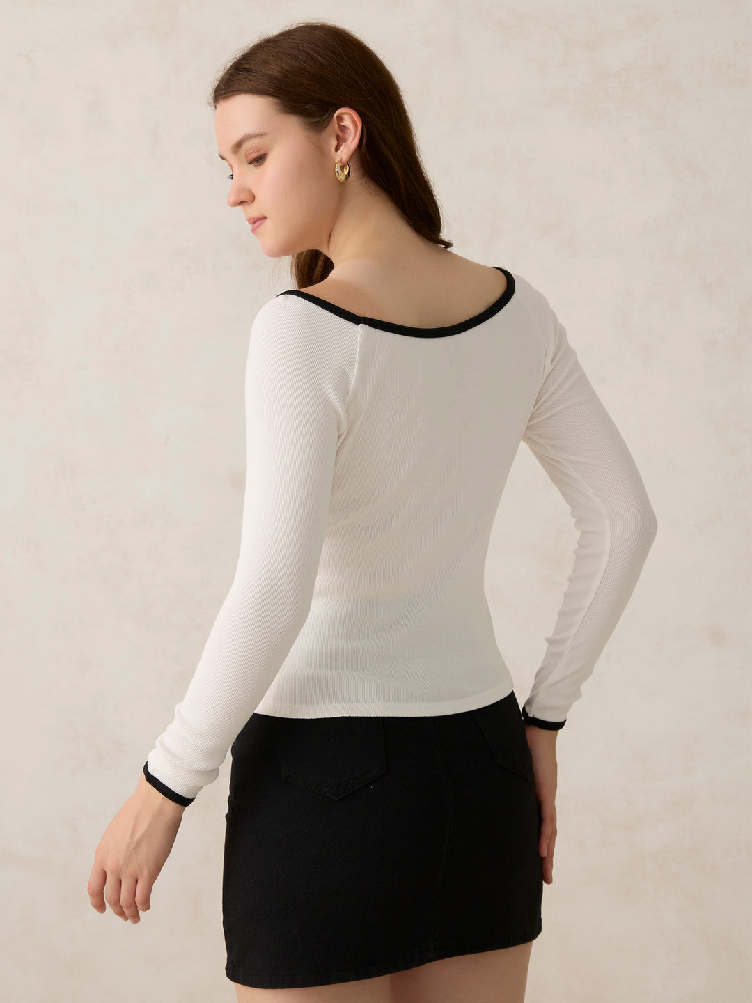 White Contrast Tipping Ribbed Knit Top