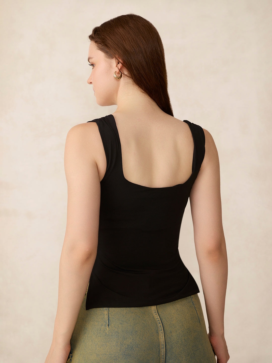 Black Sweatheart Neckline Tank