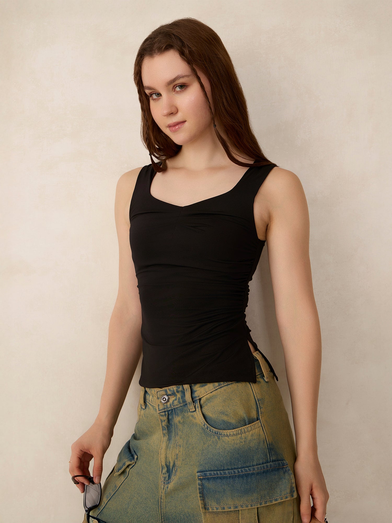 Black Sweatheart Neckline Tank