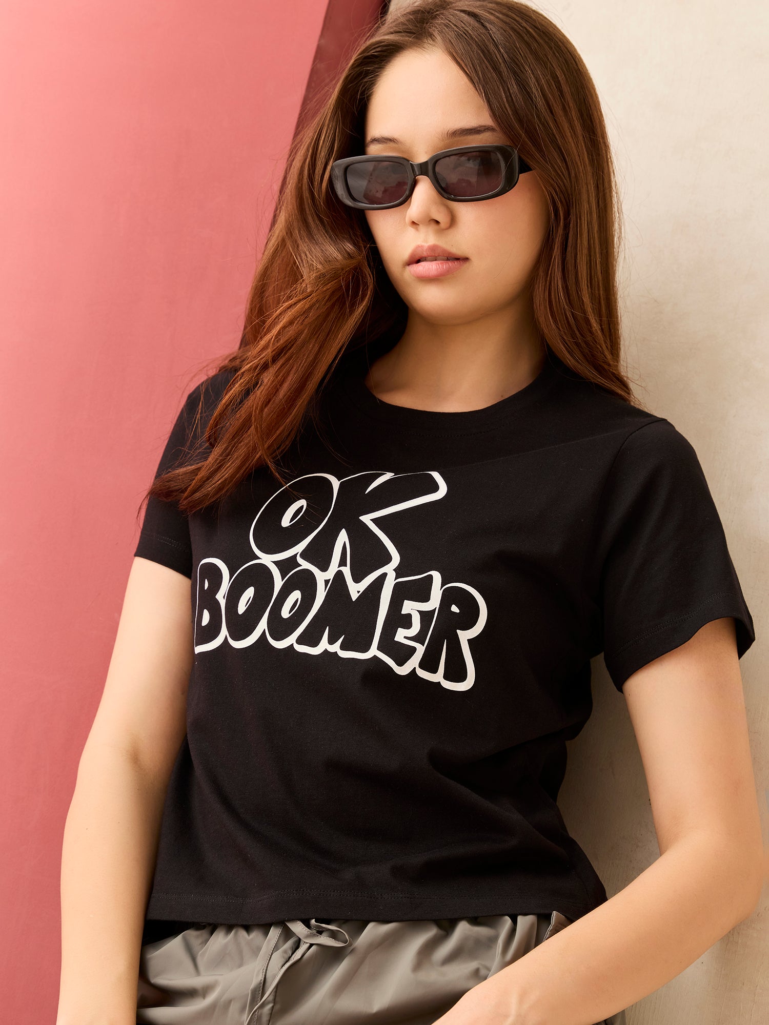Black Crew Neck Graphic Tshirt