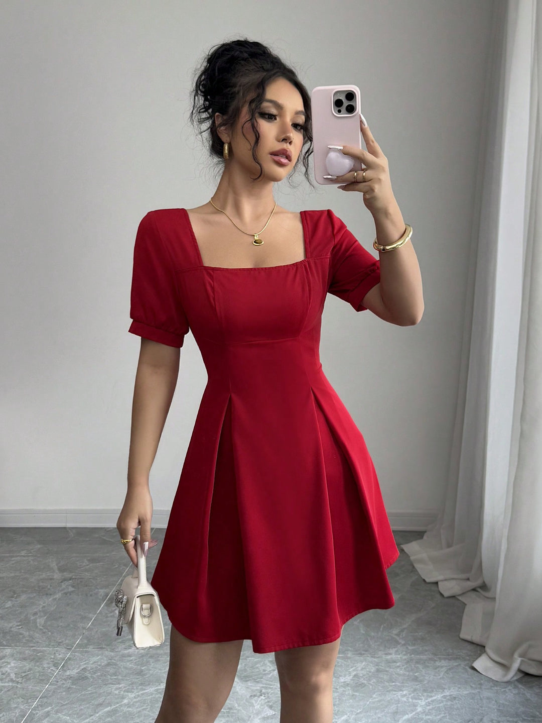 Red Short Sleeve Pleated Dress