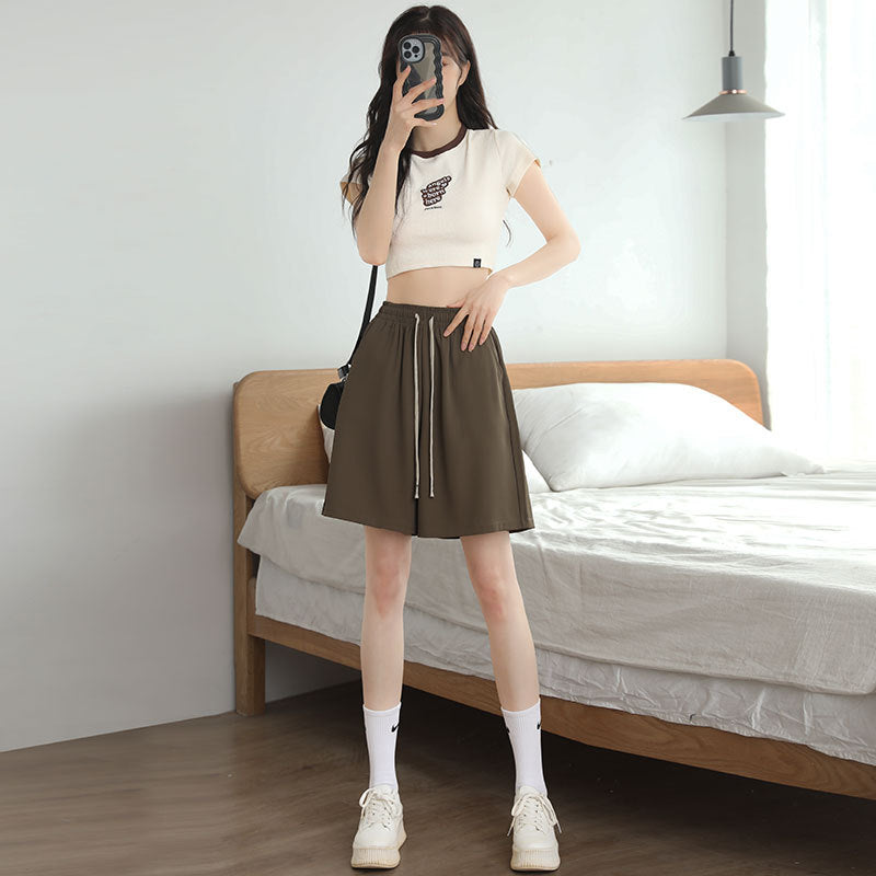 Brown Pleated Regulatr Fit Shorts