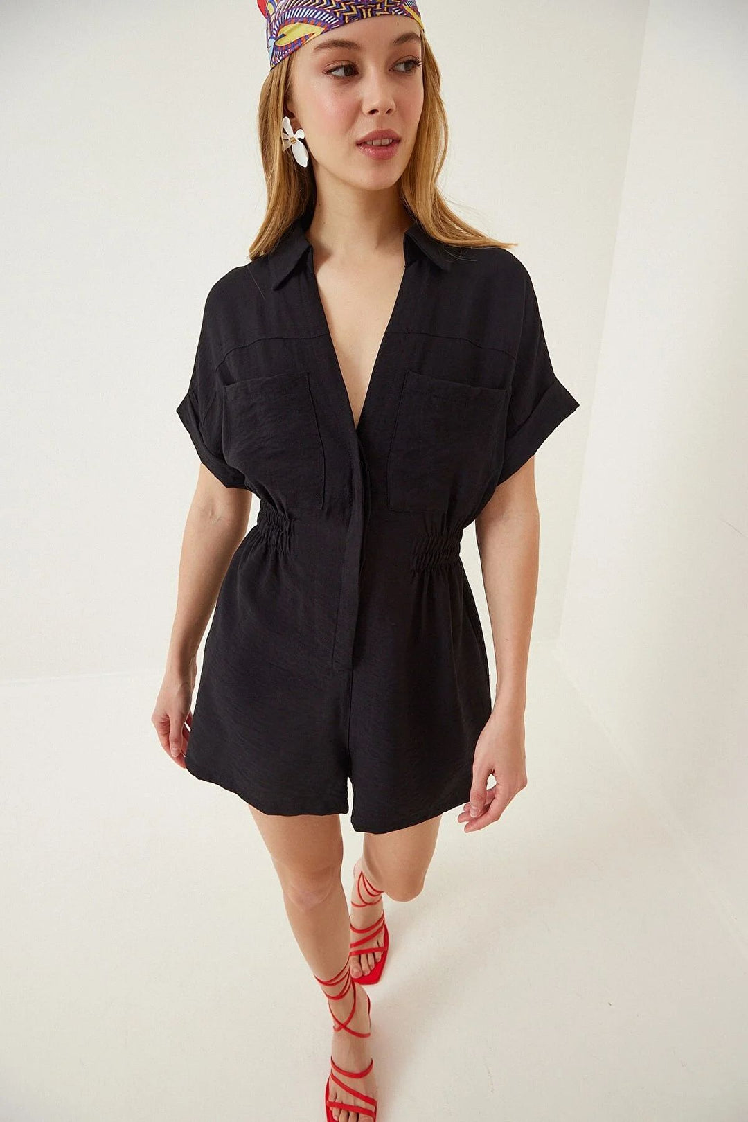 Black Plunge Neck Sinched Waist Ropmer