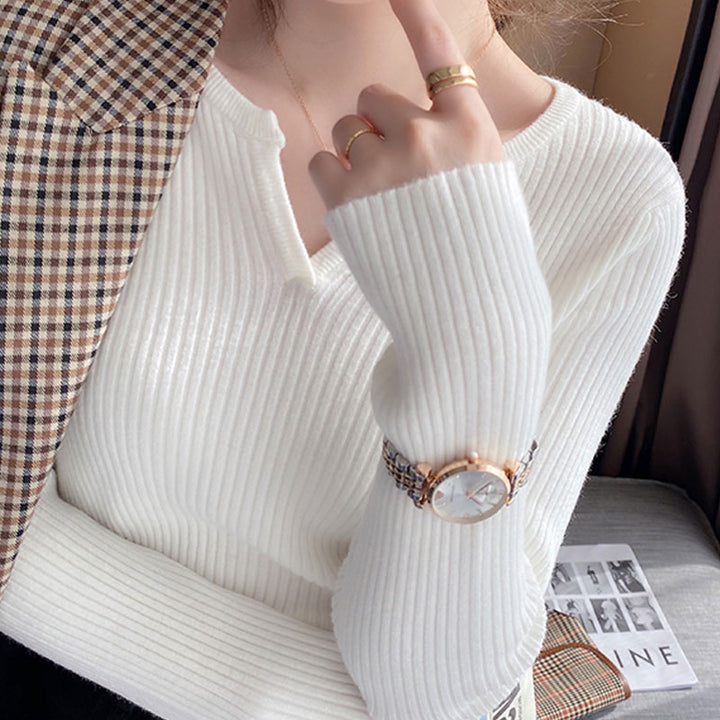 White Spade Neck Top
