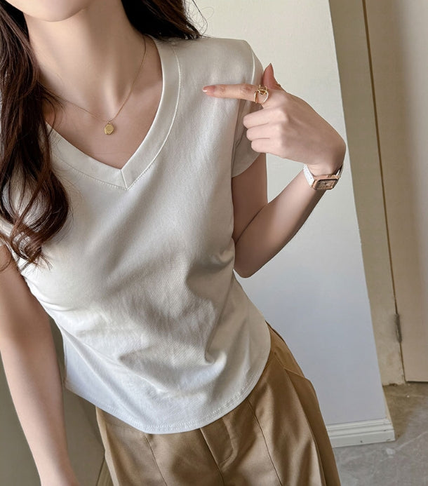 Cream V-Neck Relaxed Fit T-Shirt