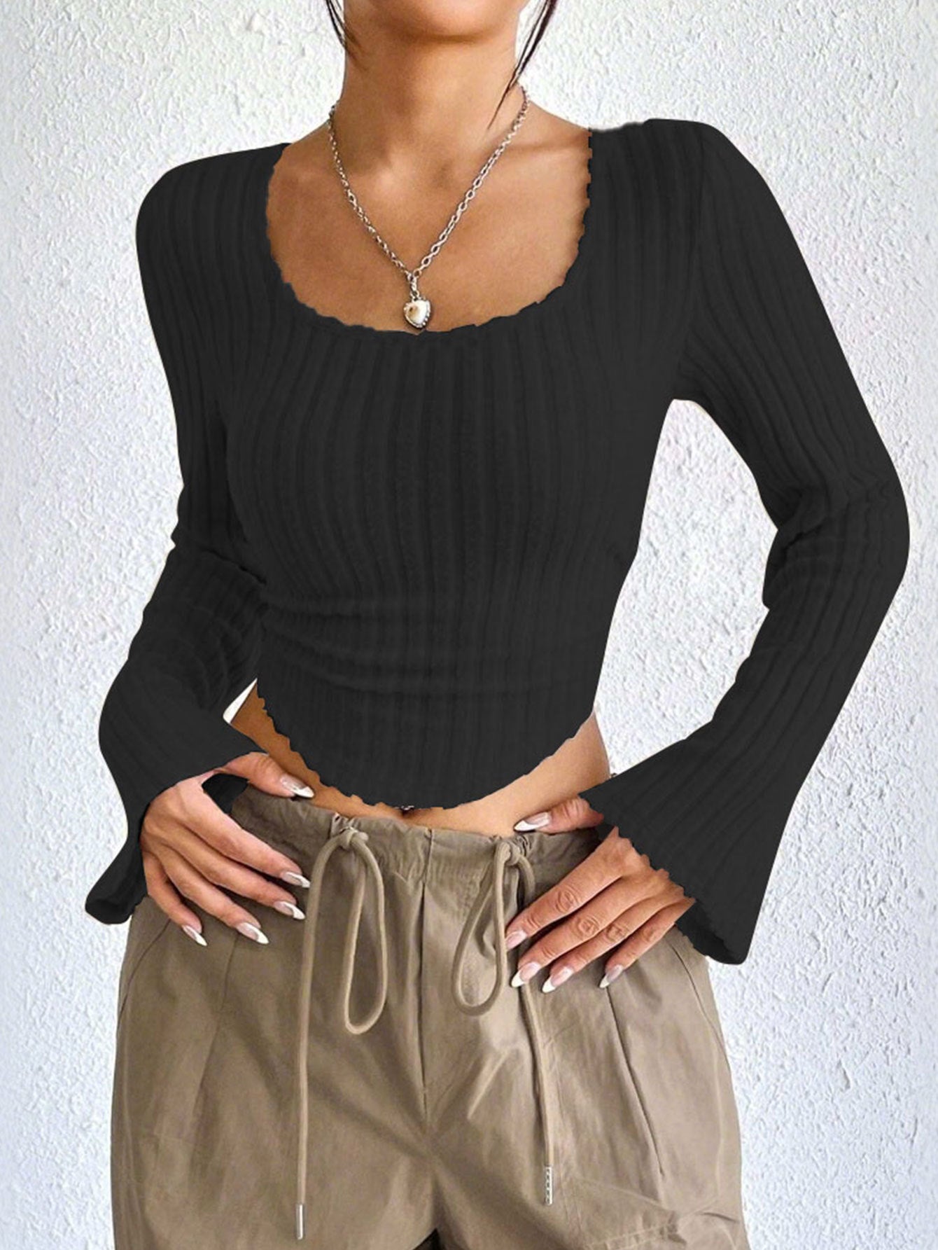 Black Bell Sleeve U-Hem Top