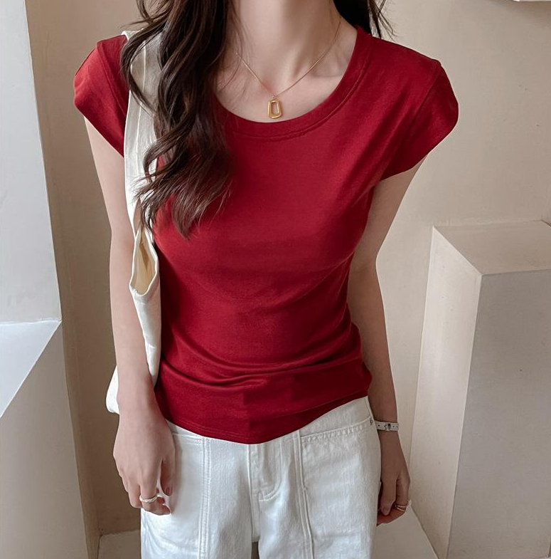 Red Round Neck Solid T-Shirt