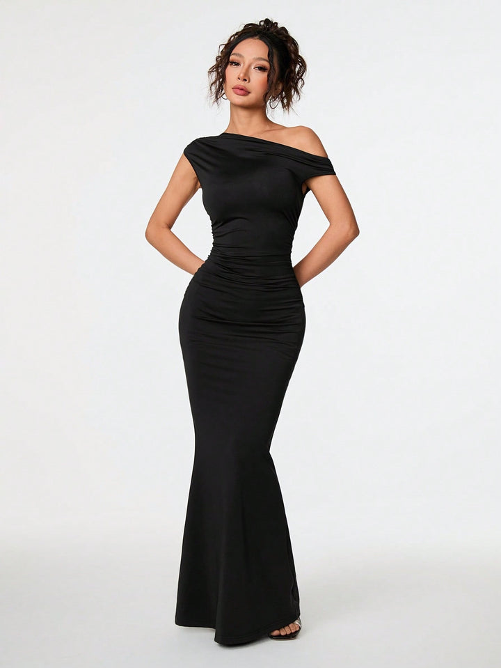 Black One Off Shoulder Dress