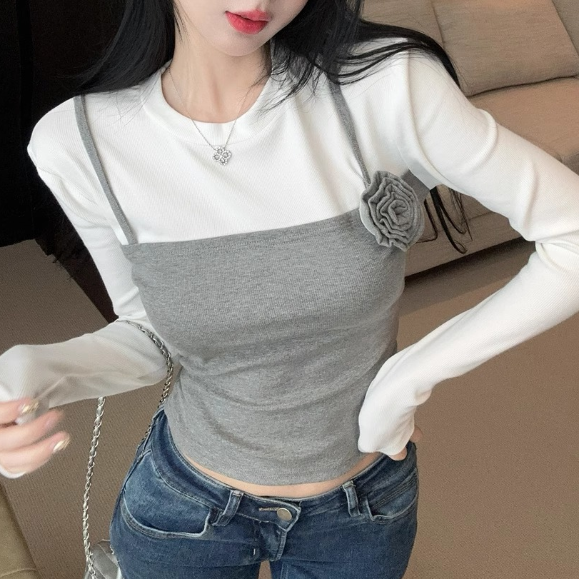 Grey Rosette Detailed Knit Top