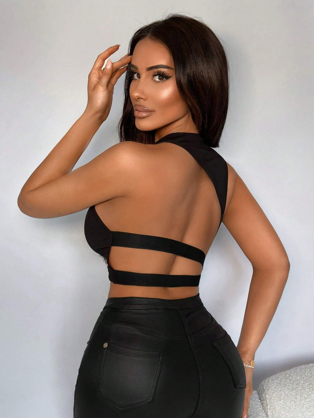 Black Sleeveless Back Detail Top