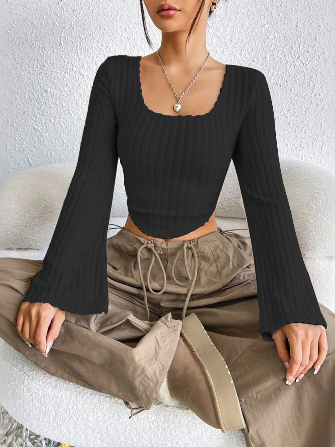 Black Bell Sleeve U-Hem Top