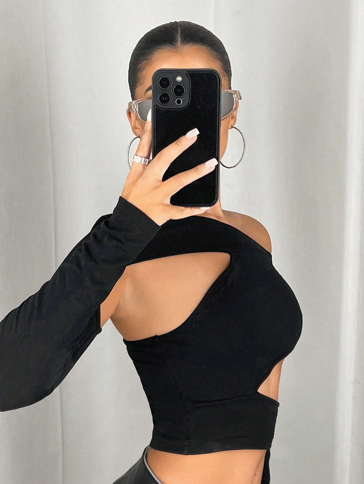 Black Off Shoulder Cut-Out Details Top