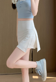 White Solid Fitted Skorts